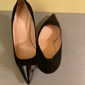 Vintage JCrew black suede and patent cap toe pumps, size 10